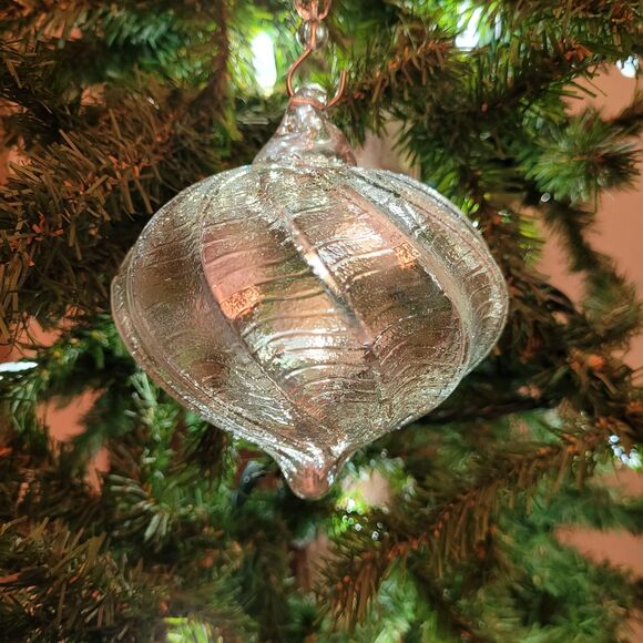 2 Sisters Artisan Glass 4" Iridescent Clear Onion or Top  Blown Glass Ornament - Picture 5 of 6